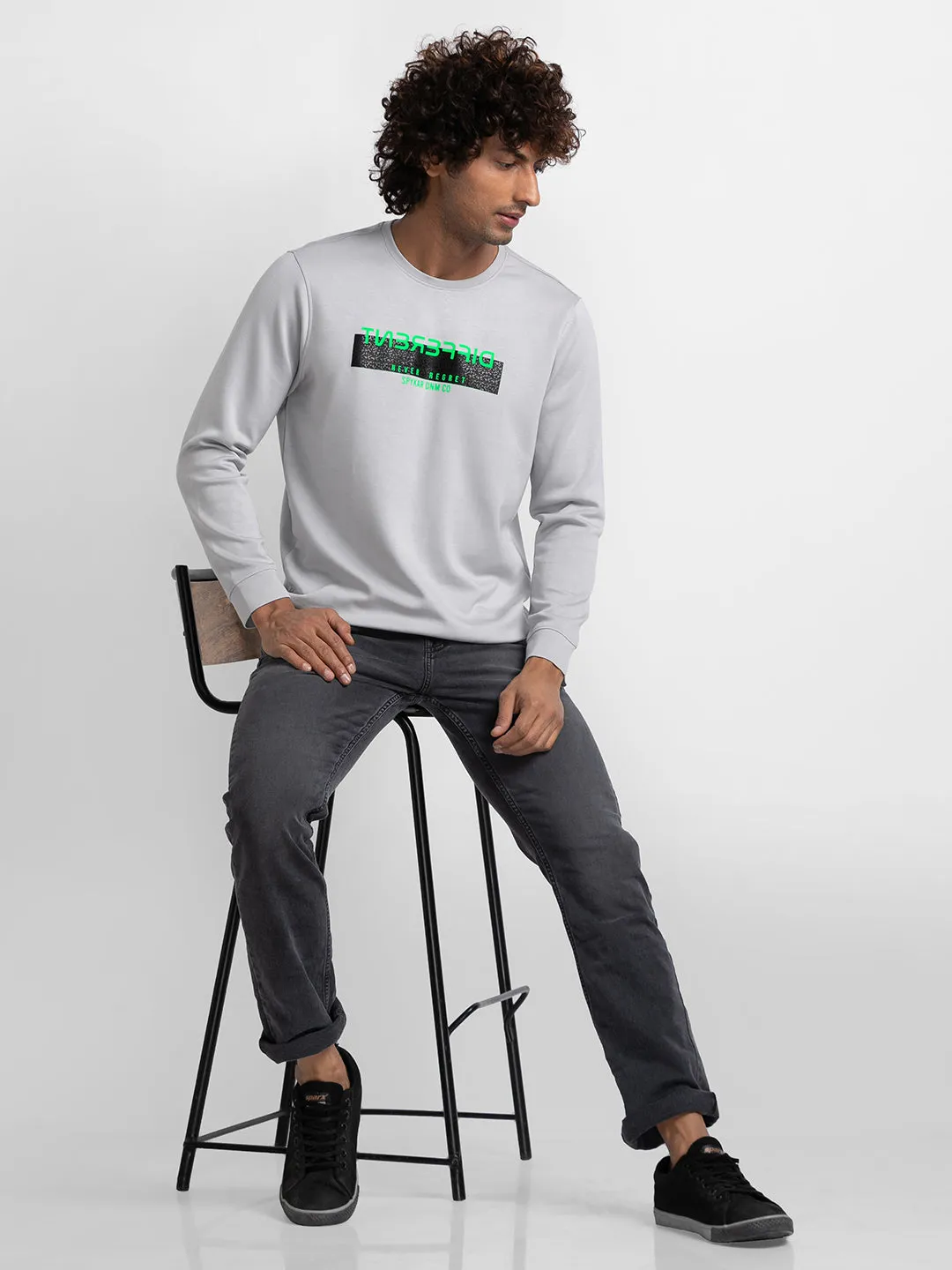 Spykar Silver Grey Cotton Full Sleeve Round Neck Sweatshirt For Men
